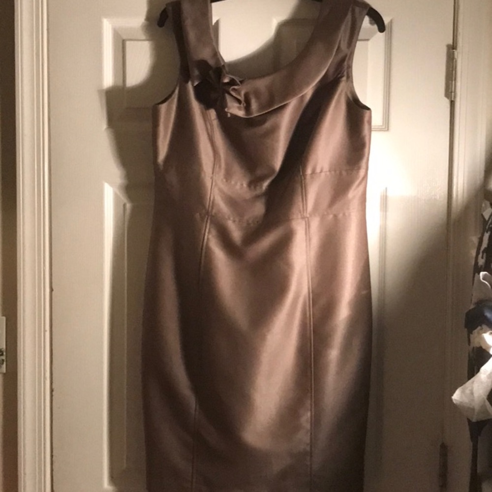 NWOT CALVIN KLEIN SHEATH DRESS BROWN 12